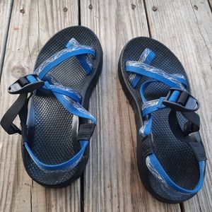 Chaco classic sandals with blue straps and toe strap